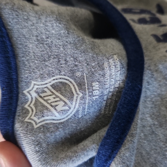 SOLD Go Leafs Go 18M Jumper - Picture 4 of 4